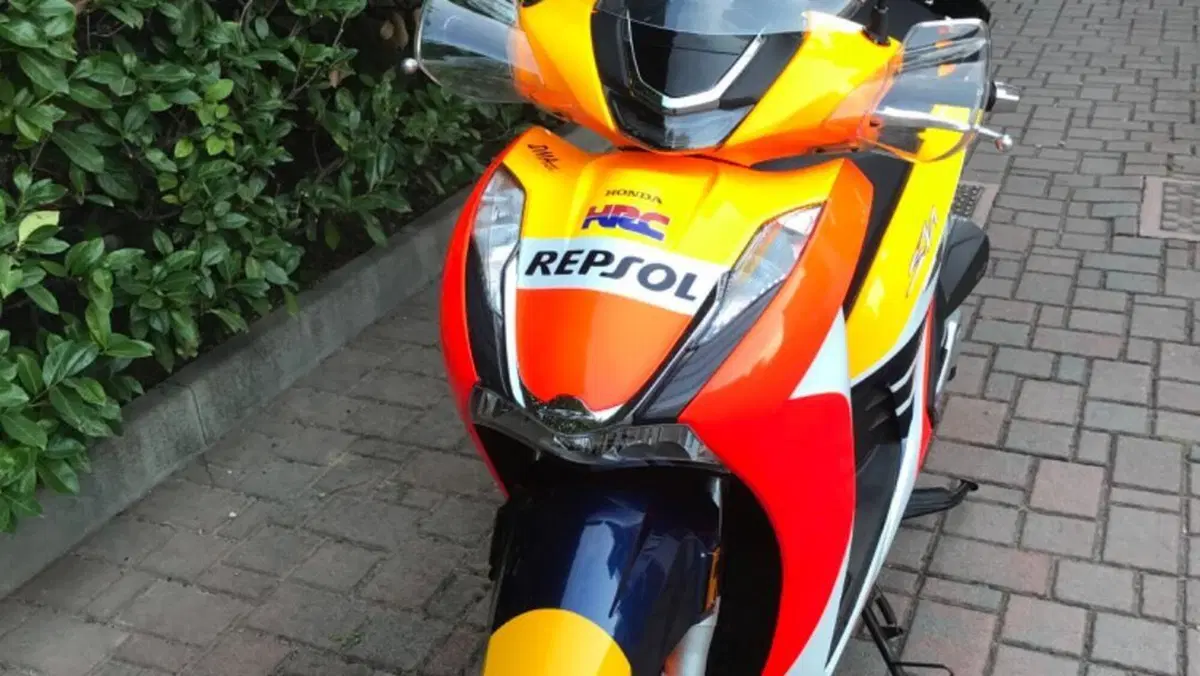 Honda SH 350 Sport (2021 - 24)  (3)