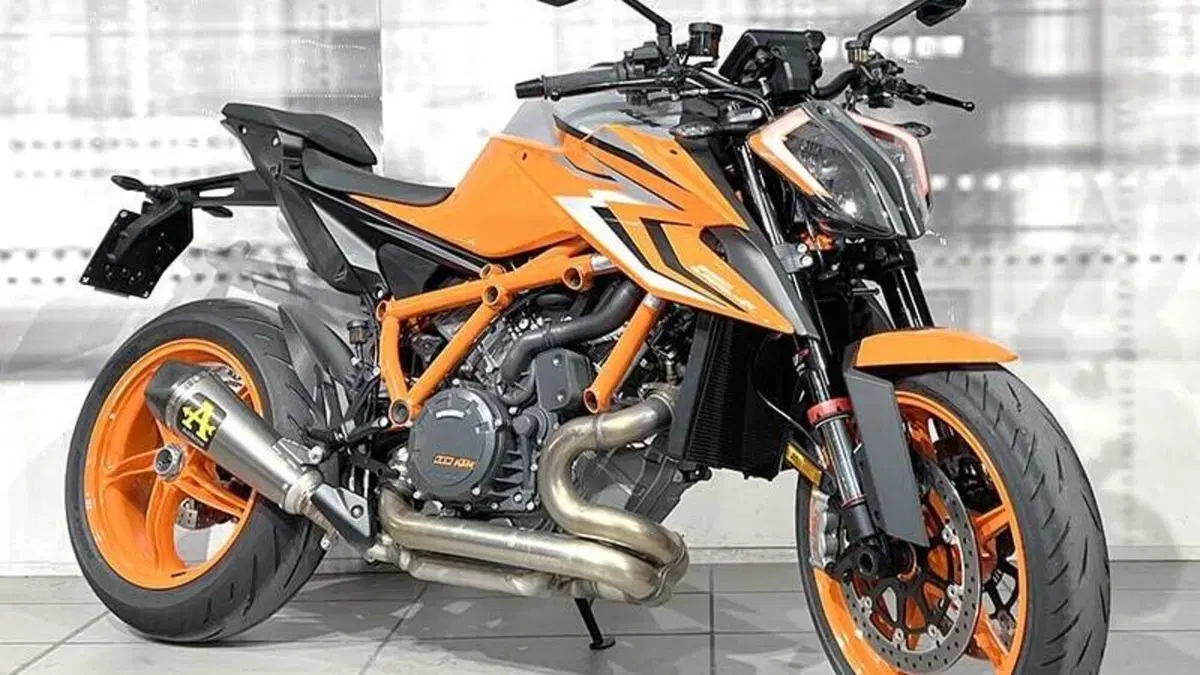 KTM 1290 Super Duke R (2022 - 23) 