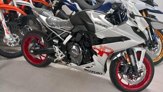 Suzuki GSX-8R (2024 - 25)