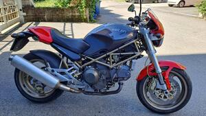 Ducati Monster 900 I.E. (1999 - 02) 