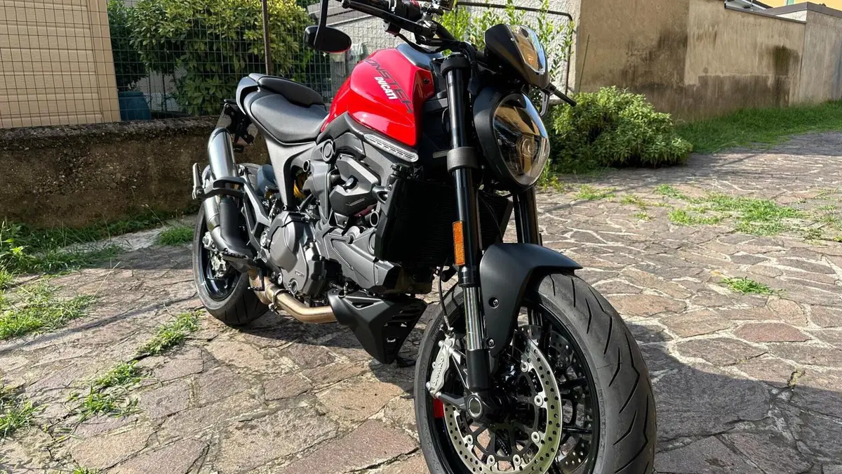 Ducati Monster 937 (2021 - 25)  (5)