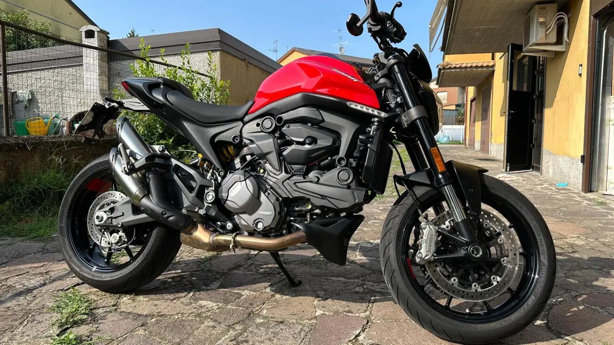 Ducati Monster 937 (2021 - 25)  (3)