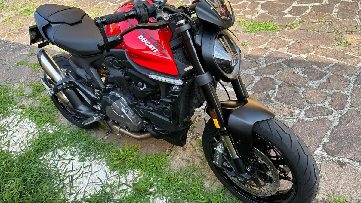 Ducati Monster 937 (2021 - 25)  (10)