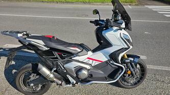 Honda X-ADV 750 DCT Gravel (2021 - 24) usata