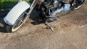 Harley-Davidson 1584 Deluxe (2007 - 08) - FLSTN 