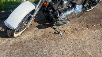 Harley-Davidson 1584 Deluxe (2007 - 08) - FLSTN