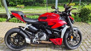 Ducati Streetfighter V2 (2022 - 24) 