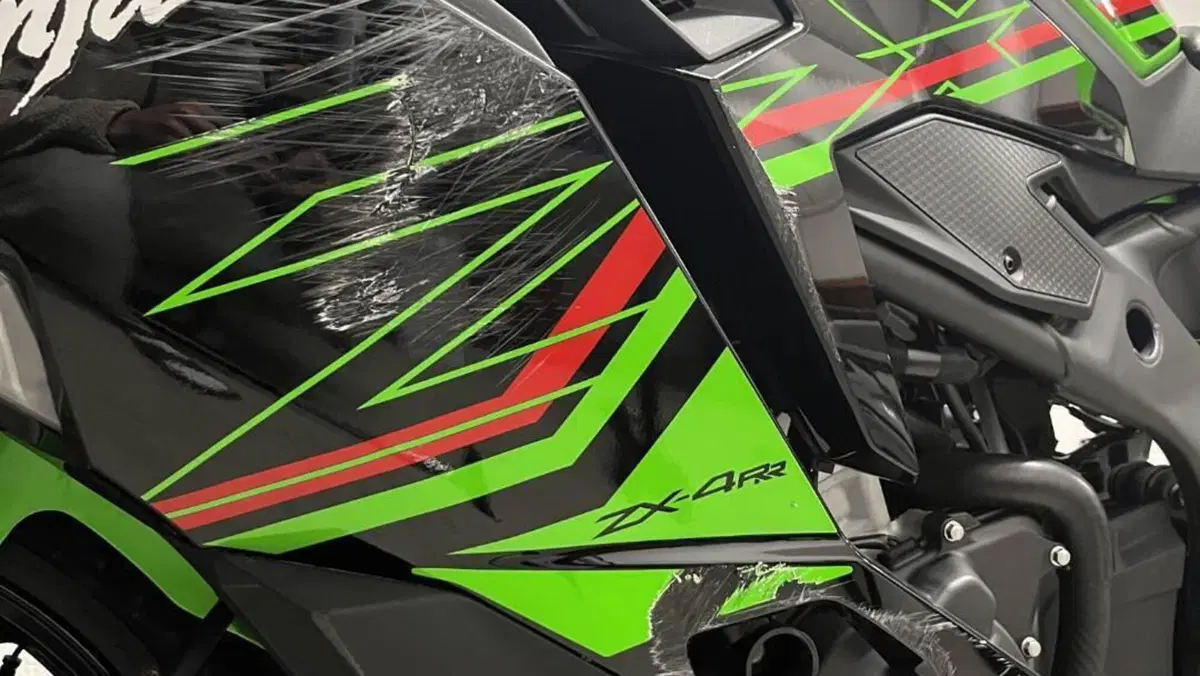 Kawasaki Ninja ZX-4RR (2024 - 26)  (7)