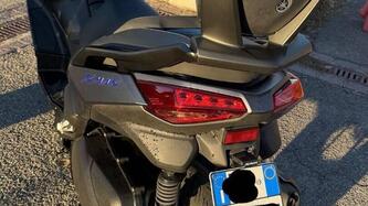 Yamaha X-Max 300 (2021 - 24) usata
