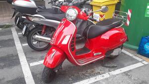Vespa GTS 300 Hpe (2019) 