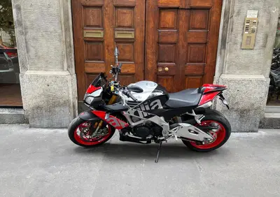 Aprilia Tuono V4 Factory (2017 - 18) - Annuncio 9842423