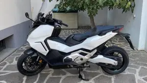 Honda Forza 750 DCT (2021 - 24)  (4)