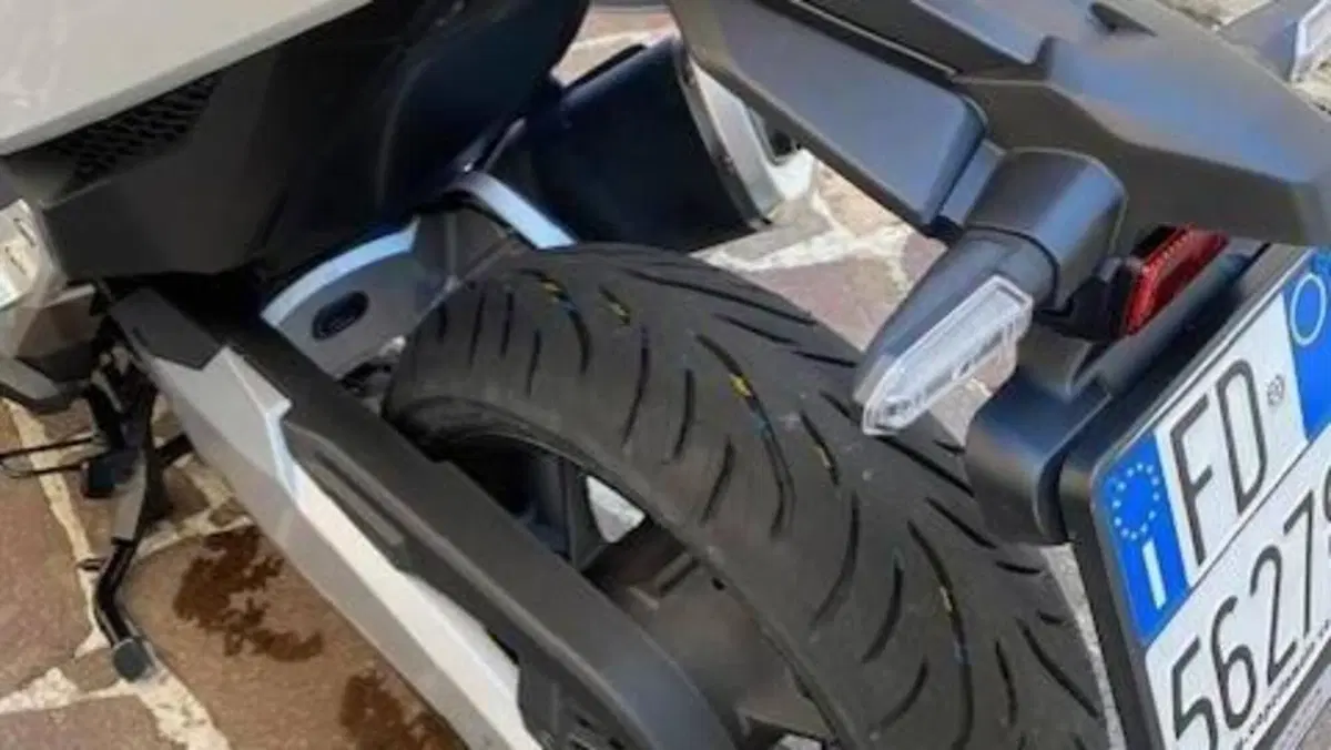 Honda Forza 750 DCT (2021 - 24)  (10)