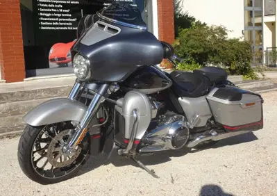 Harley-Davidson 117 Street Glide (2018 - 20) - FLHXSE - Annuncio 9842745