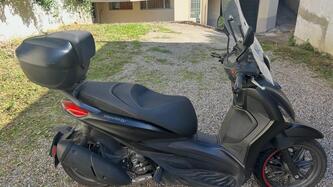 Piaggio Beverly 300 S ABS-ASR (2021 - 25) usata