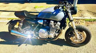 Yamaha XJR 1300 (1999 - 02) usata