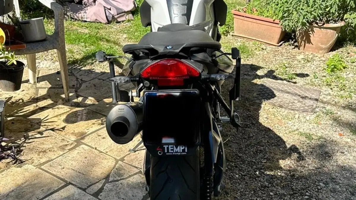 Bmw F 800 R (2009 - 11)  (4)