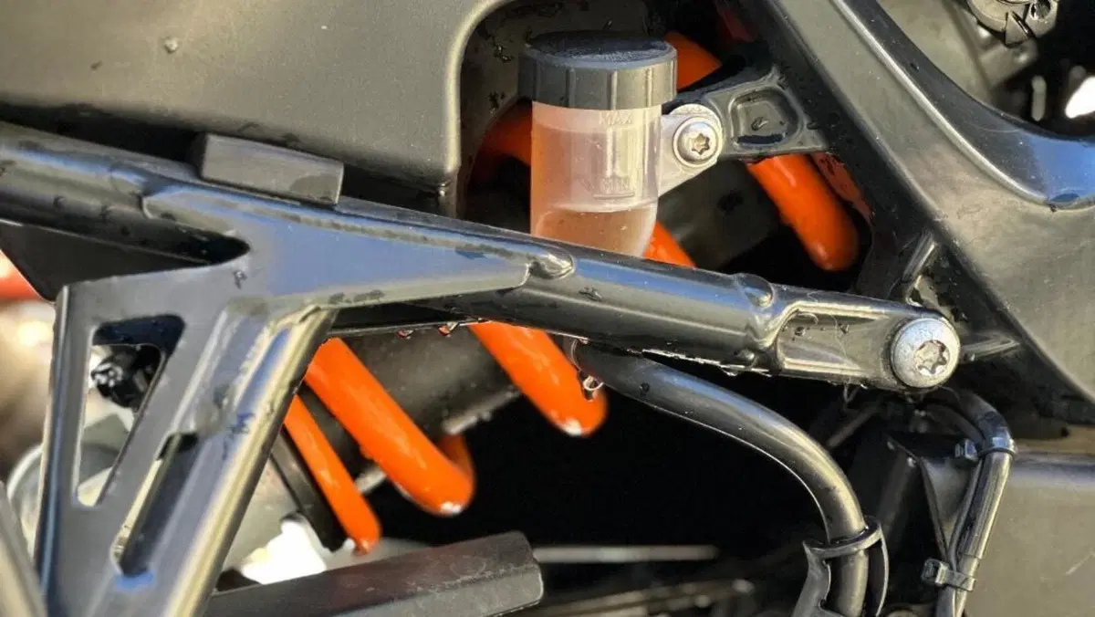 Bmw F 800 R (2009 - 11)  (5)