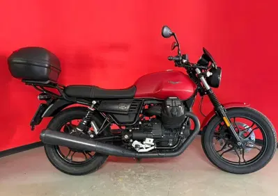 Moto Guzzi V7 III Stone (2017 - 20) - Annuncio 9844143