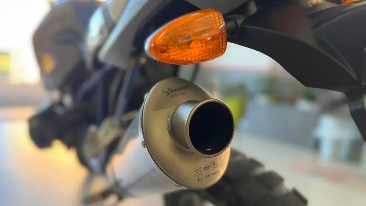 Bmw HP2 Enduro  (6)