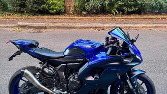 Yamaha YZF R7 (2021 - 25)