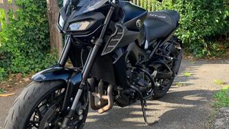 Yamaha MT-09 (2017 - 20) usata