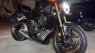 Honda CB 650 R E-Clutch (2024 - 25) usata