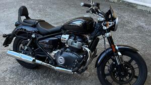 Royal Enfield Super Meteor 650 (2023 - 25) 