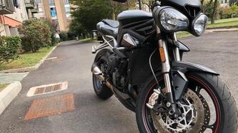 Triumph Street Triple RS (2017 - 19) usata