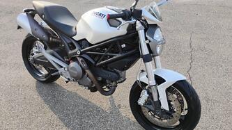 Ducati Monster 696 Plus (2007 - 14)