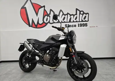 Husqvarna Svartpilen 801 (2024 - 26) - Annuncio 9845659