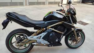 Kawasaki ER-6N (2006 - 09) 