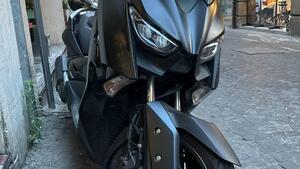 Yamaha X-Max 300 Iron Max (2019 - 20) 