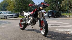 Husqvarna SM 125 (2008) 