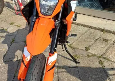 KTM 125 SMC R (2025 - 26) - Annuncio 9846769