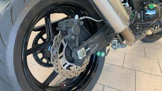 Kawasaki Z 750 R (2011 - 14) usata