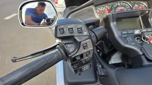 Honda GL 1800 Gold Wing (2007 - 11)  (8)