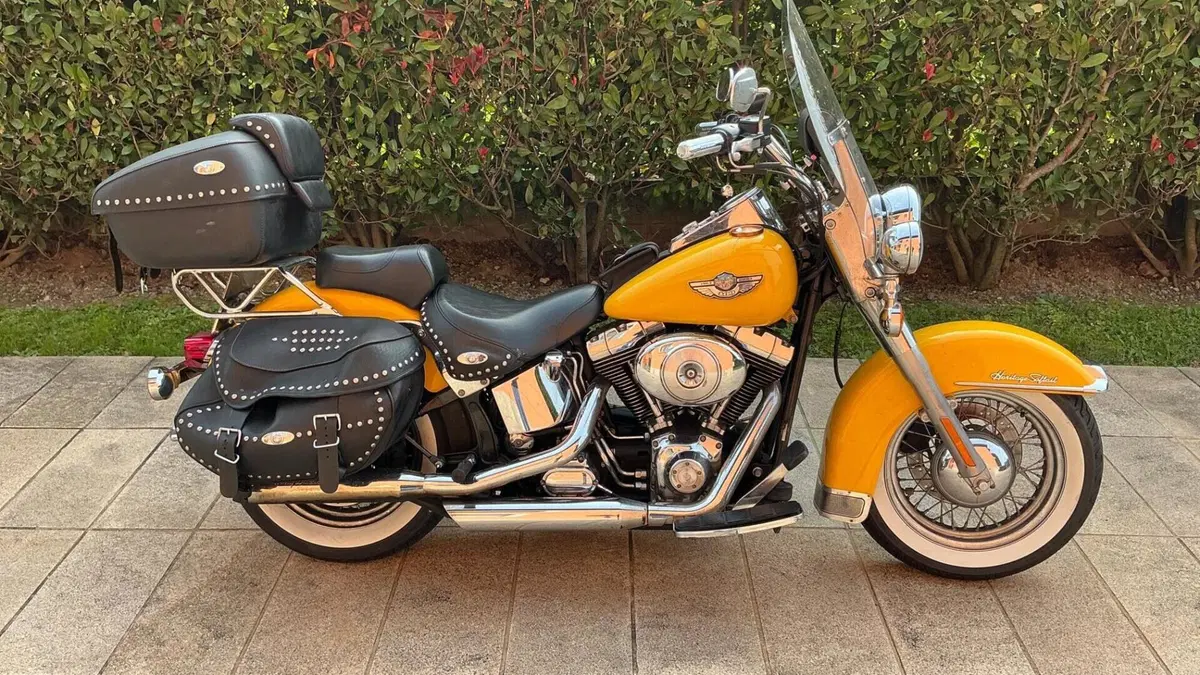 Harley-Davidson 1450 Heritage Classic (2003 - 05) - FLSTCI 