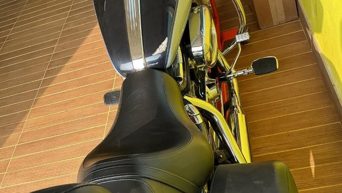 Harley-Davidson 1200T SuperLow (2017 - 20) - XL1200T  (7)