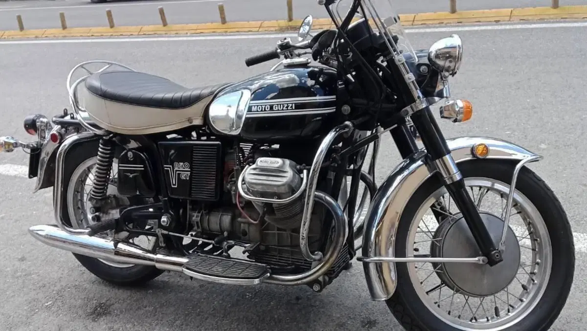 Moto Guzzi   (4)
