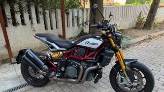 Indian FTR 1200 R Carbon (2021 - 25) usata