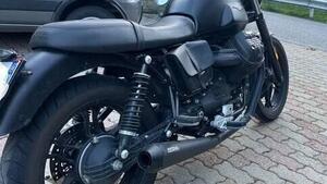 Moto Guzzi V7 III Stone (2017 - 20) 