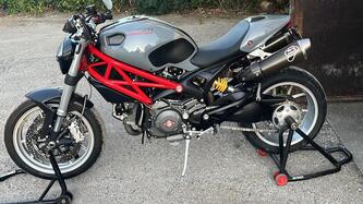 Ducati Monster 1100 (2009 -10) usata