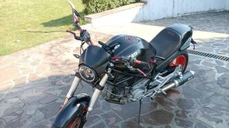Ducati Monster 620 I.E. Dark (2002)
