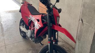 GASGAS SM 700 (2022 - 25) usata