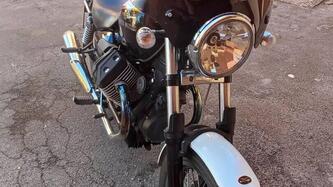 Moto Guzzi Nevada 750 Anniversario (2012 - 13) usata