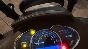 Piaggio Medley 125 ABS (2016 - 19)  (4)