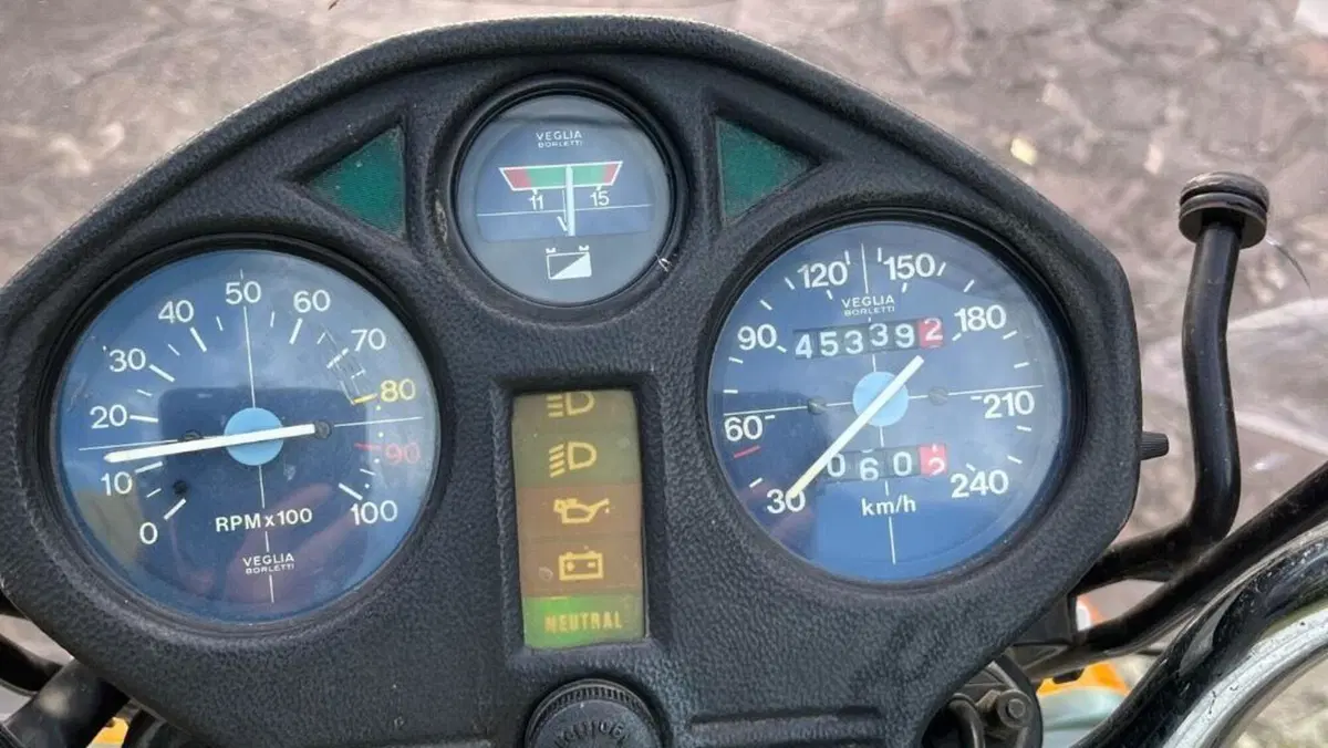 Moto Guzzi   (5)