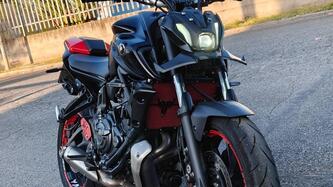 Yamaha MT-07 (2021 - 24) usata