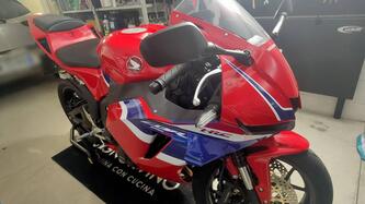 Honda CBR 600 RR (2024 - 25) usata